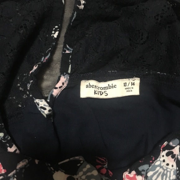 Abercrombie - Picture 3 of 4